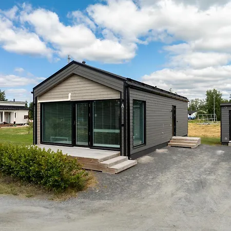 Stunning, Modern Mini-home 5 Miles From The Airport! Apartmán
